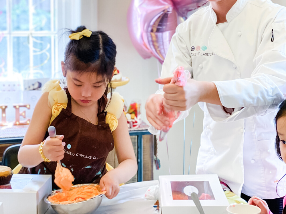 Kids Class - Cupcake Baking & Decorating Class 2 hours