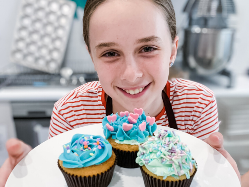 Kids Class - Cupcake Baking & Decorating Class 2 hours